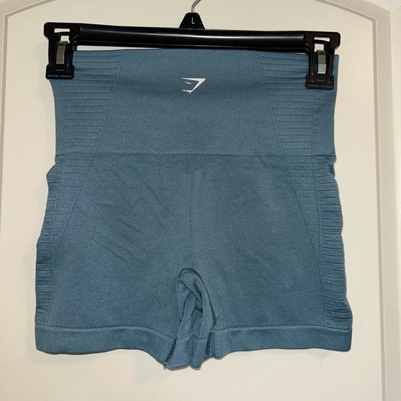 Gymshark energy+ seamless spandex athletic shorts high waist - Picture 2 of 5